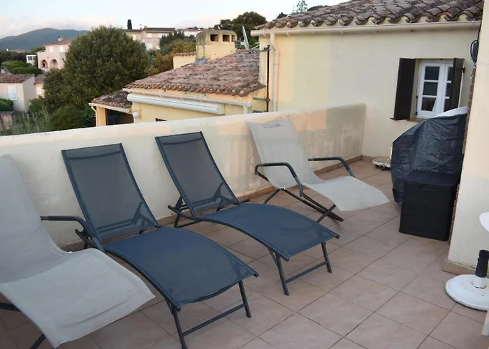Maison Familiale Vue Hébergement de vacances *